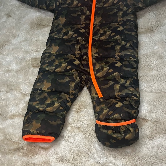 Nike puffer snowsuit - Picture 2 of 5
